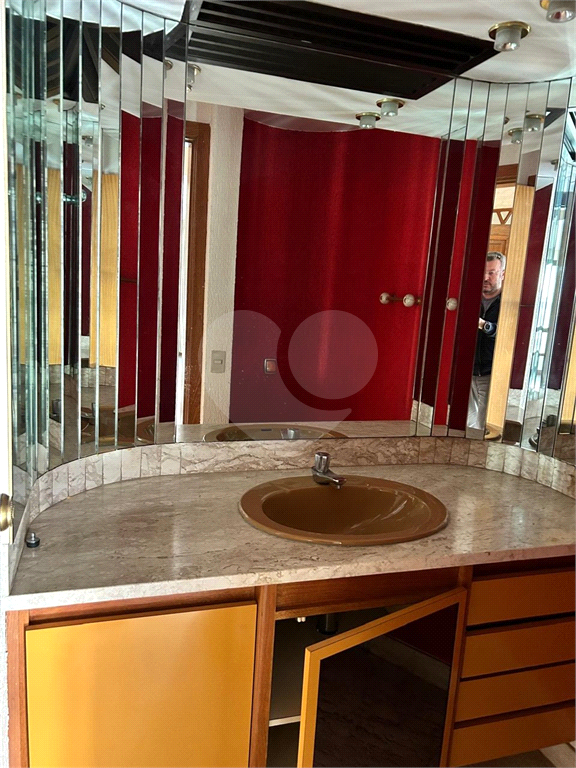 Oportunidade Única: Amplo Apartamento de 354m² no Coração de Santana!