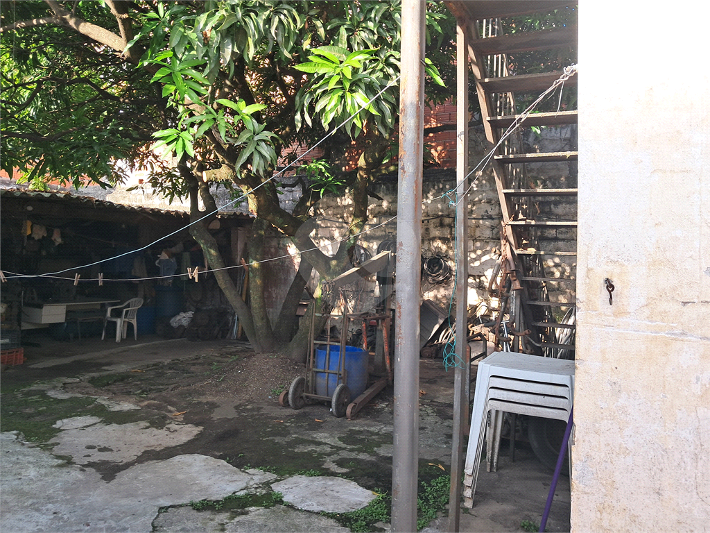 CASA TÉRREA em PARQUE EDU CHAVES