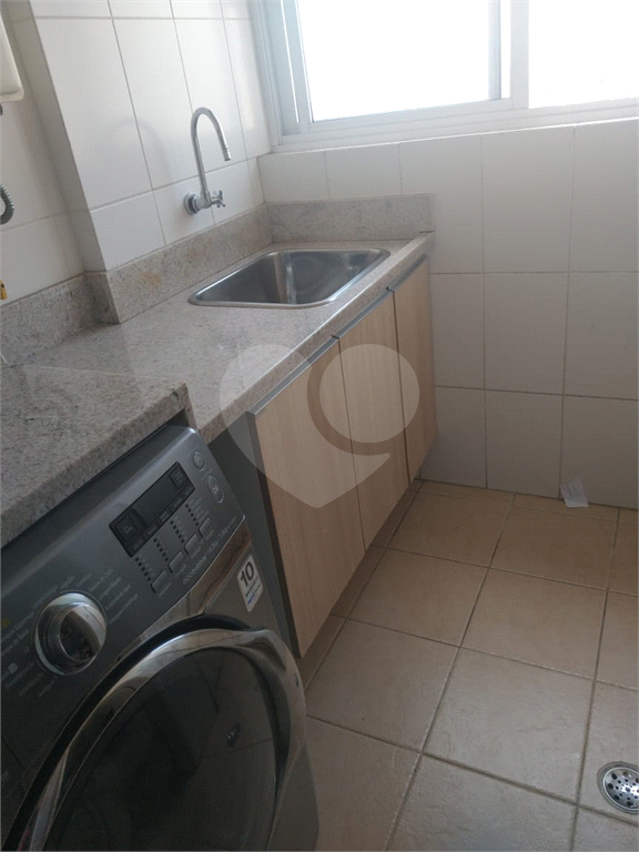 APARTAMENTO em SANTANA