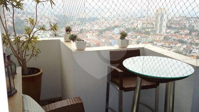 APARTAMENTO em SANTANA