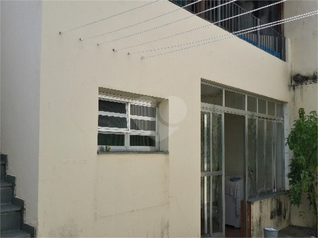 Sobrado à venda com 3 quartos, 300m² - Foto 32