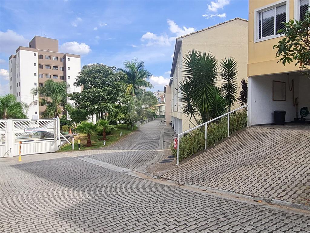 SOBRADO A VENDA EM CONDOMÍNIO FECHADO NO HORTO FLORESTAL - 3 DORMS (1 SUÍTE) E 3 VAGAS