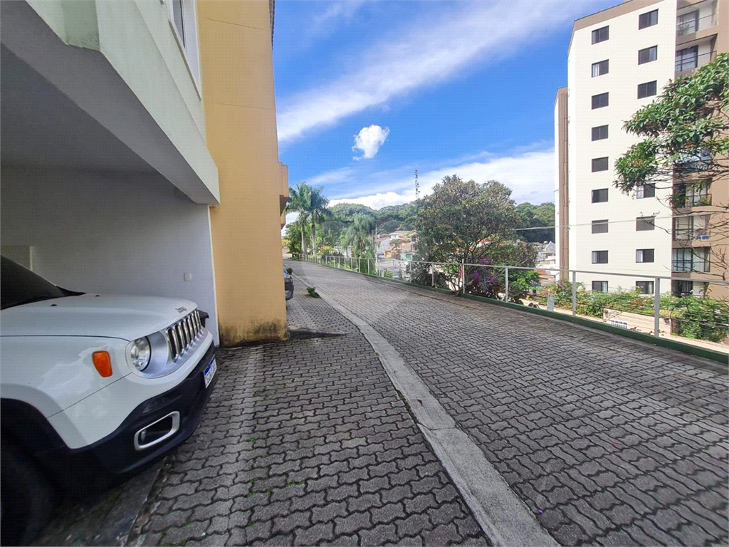 SOBRADO A VENDA EM CONDOMÍNIO FECHADO NO HORTO FLORESTAL - 3 DORMS (1 SUÍTE) E 3 VAGAS