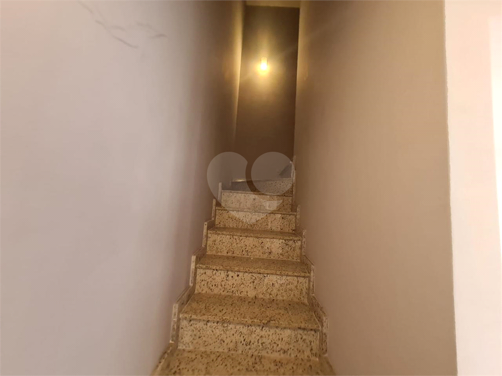 SOBRADO A VENDA EM CONDOMÍNIO FECHADO NO HORTO FLORESTAL - 3 DORMS (1 SUÍTE) E 3 VAGAS