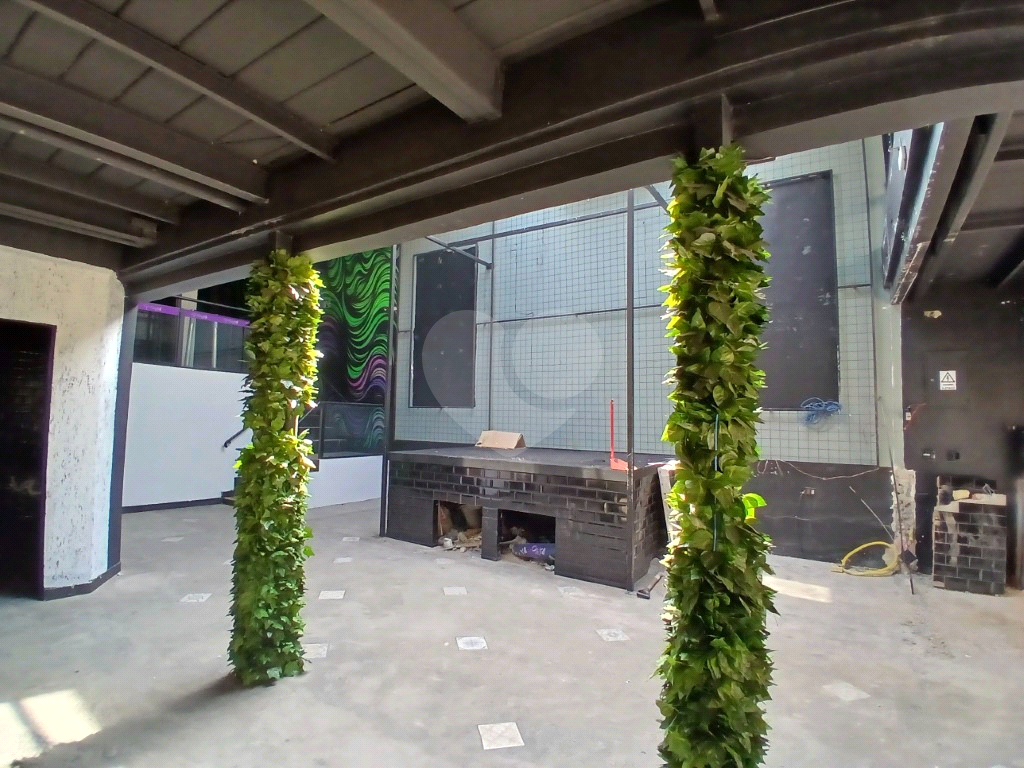 Loja comercial para locação na Avenida Luiz Dumont Villares