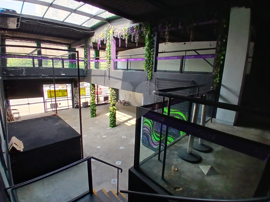 Loja comercial para locação na Avenida Luiz Dumont Villares