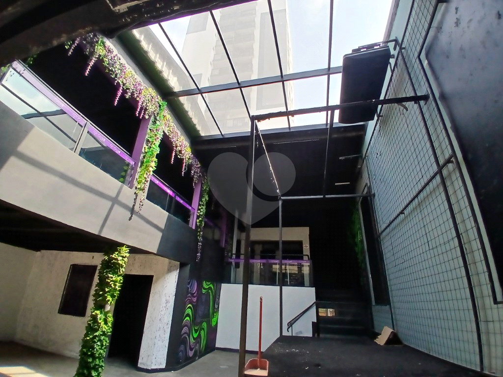 Loja comercial para locação na Avenida Luiz Dumont Villares