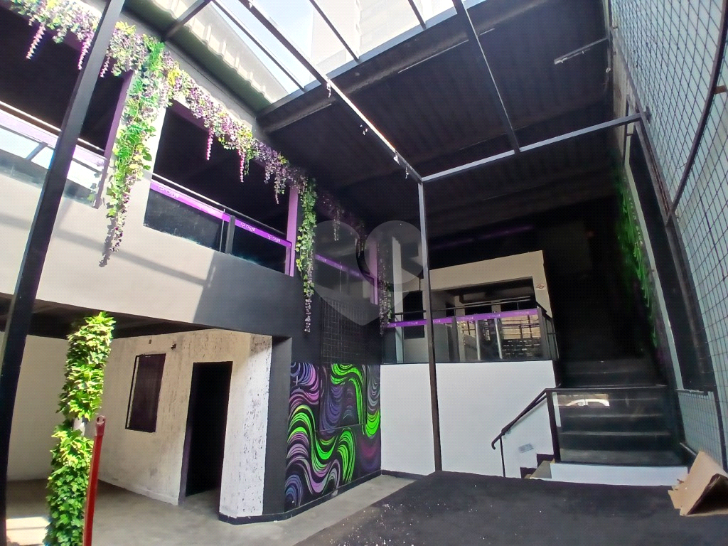 Loja comercial para locação na Avenida Luiz Dumont Villares