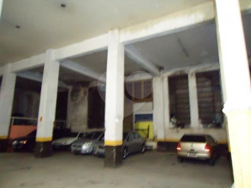 Galpão comercial para locação na Luz