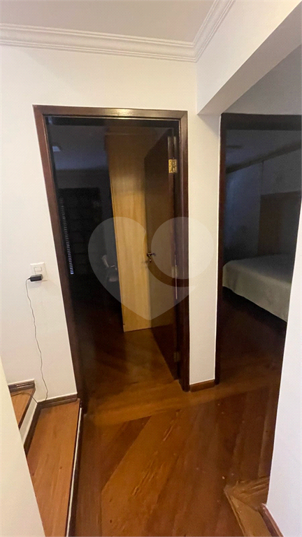 Lindo sobrado com piscina no residencial Santa Terezinha