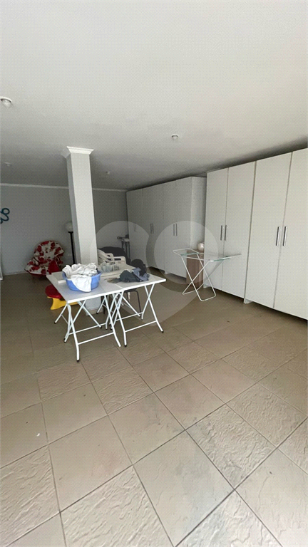 Lindo sobrado com piscina no residencial Santa Terezinha