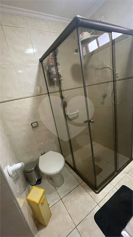 Lindo sobrado com piscina no residencial Santa Terezinha