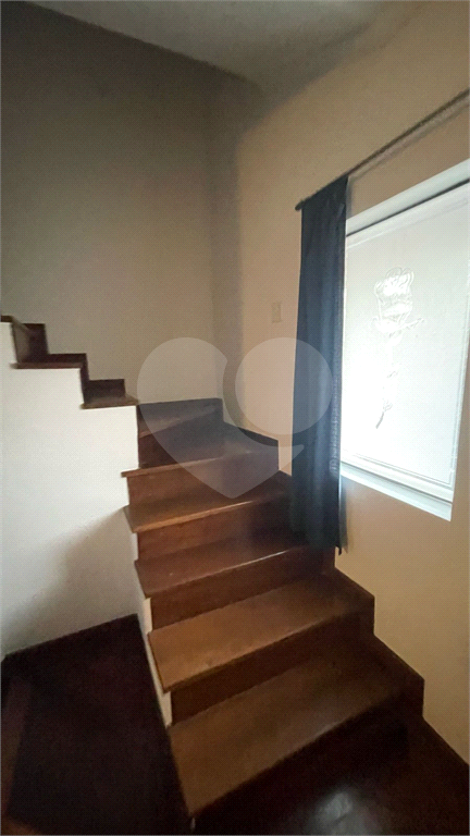 Lindo sobrado com piscina no residencial Santa Terezinha