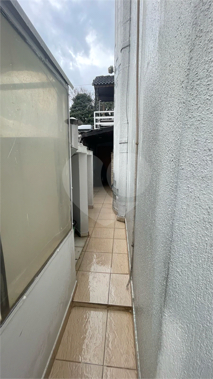 Lindo sobrado com piscina no residencial Santa Terezinha