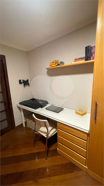 Lindo sobrado com piscina no residencial Santa Terezinha