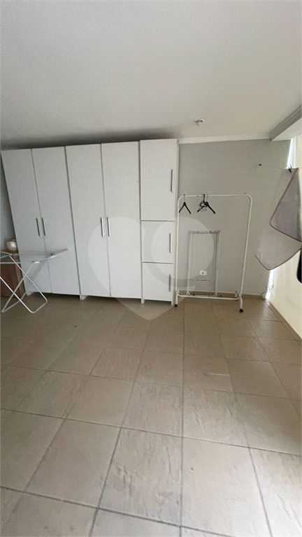 Lindo sobrado com piscina no residencial Santa Terezinha
