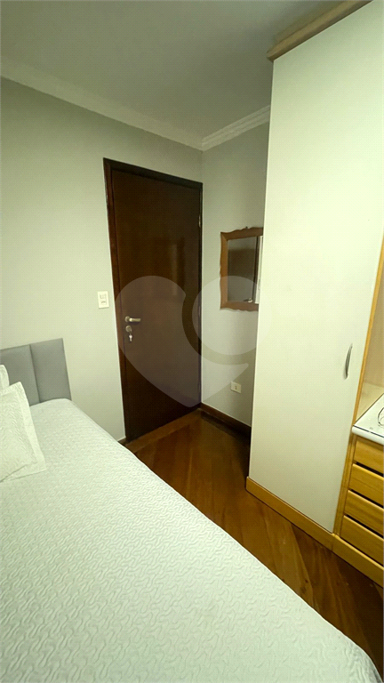 Lindo sobrado com piscina no residencial Santa Terezinha