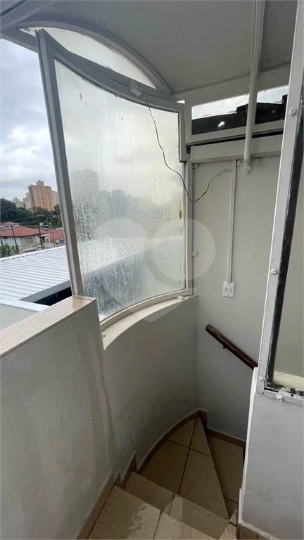 Lindo sobrado com piscina no residencial Santa Terezinha