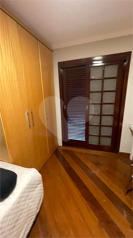 Lindo sobrado com piscina no residencial Santa Terezinha