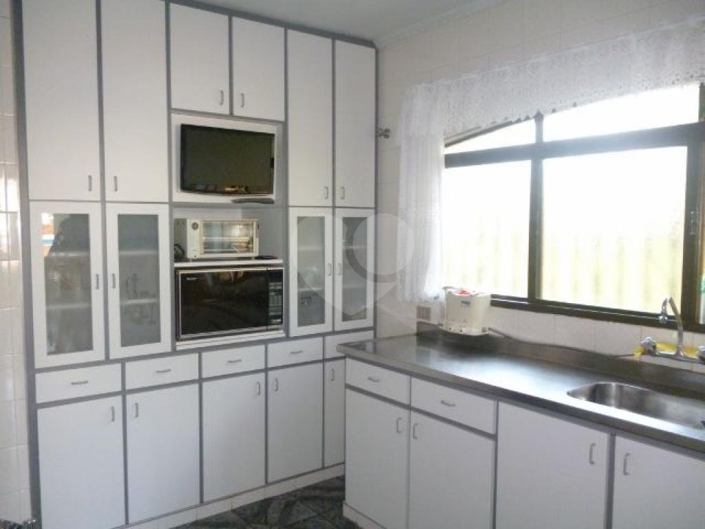 CASA TÉRREA ASSOBRADADA COM 3 MORADIAS A VENDA NO MANDAQUI - 781 M2 DE TERRENO E 350 M2 ÁREA ÚTIL