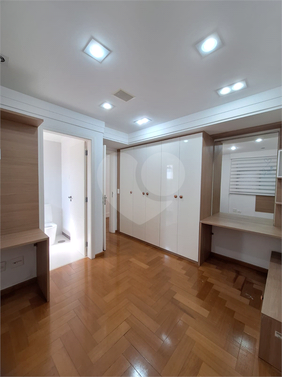 Apartamento no alto de Santana, com 4 vagas e 3 suítes