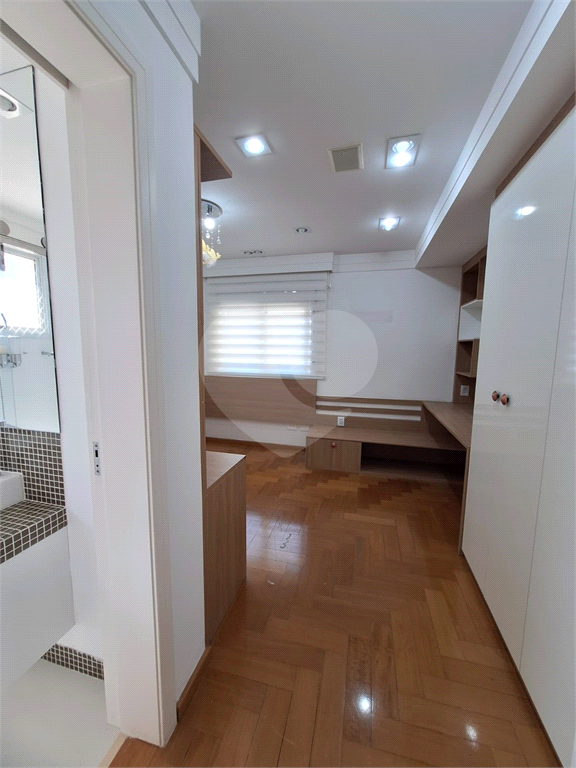 Apartamento no alto de Santana, com 4 vagas e 3 suítes