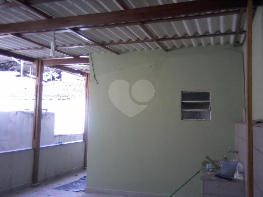 Sobrado à venda com 2 quartos, 150m² - Foto 13