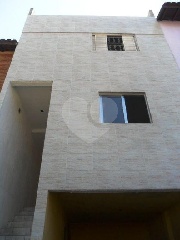 Sobrado à venda com 3 quartos, 210m² - Foto 1