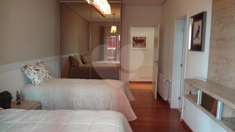 DUPLEX em CENTRO