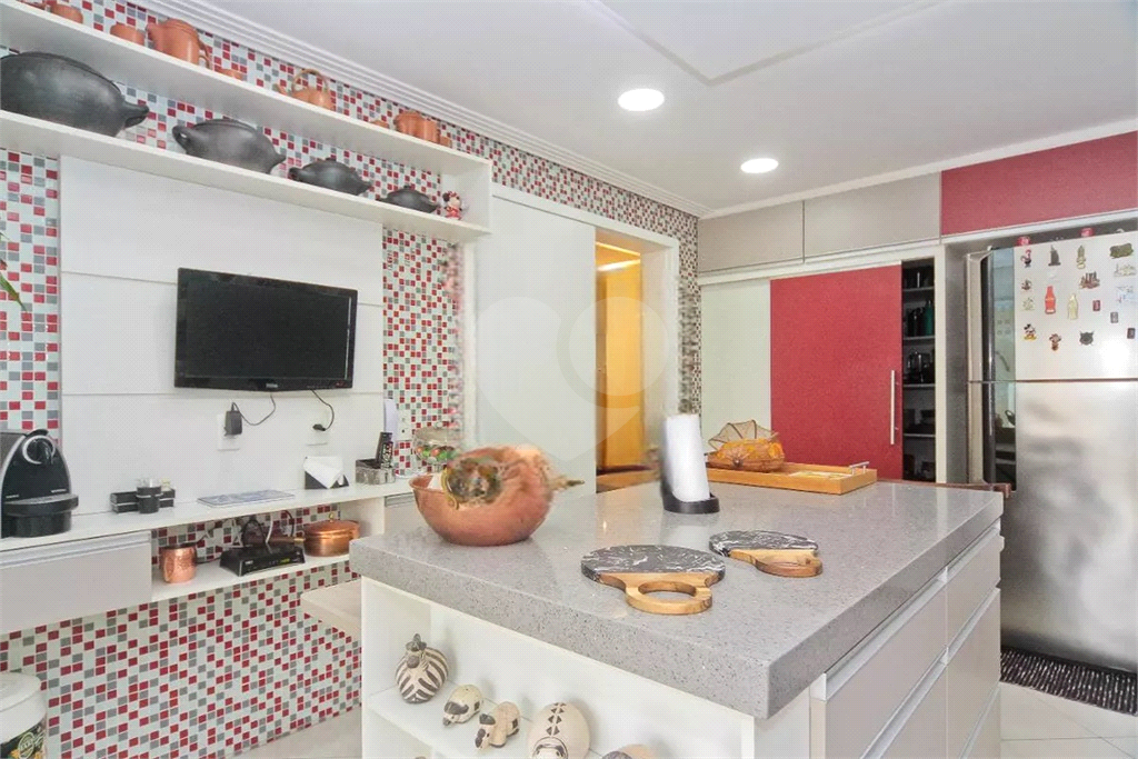 Apartamento Santana 3 suites e 3 vagas de garagem. 