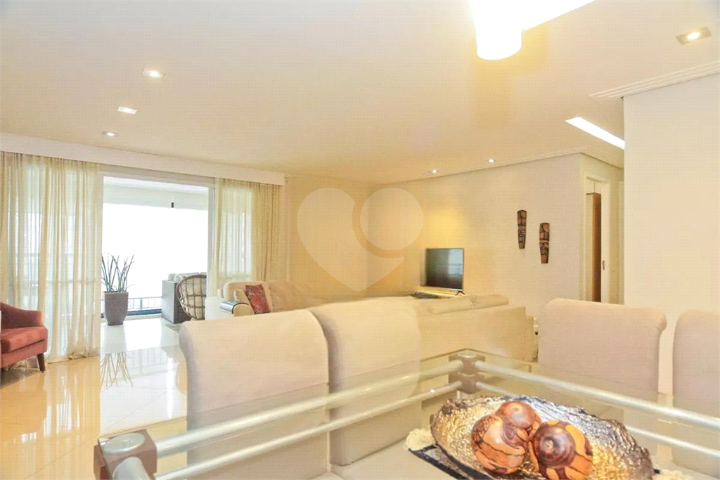 Apartamento Santana 3 suites e 3 vagas de garagem. 