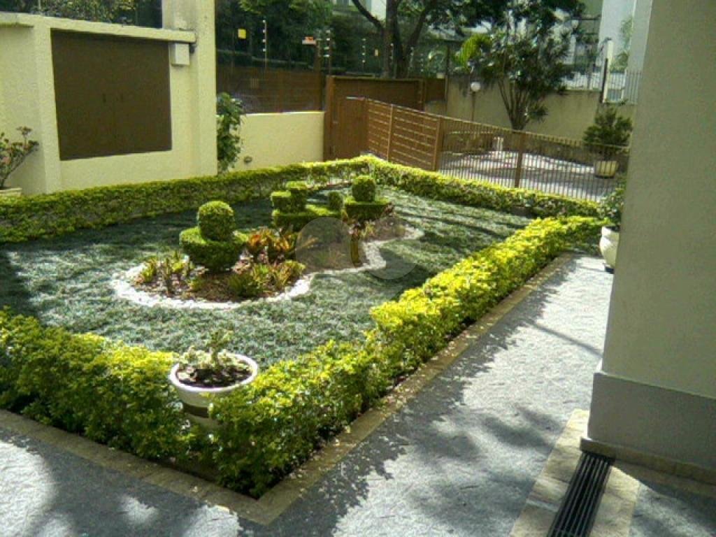 APARTAMENTO em MANDAQUI