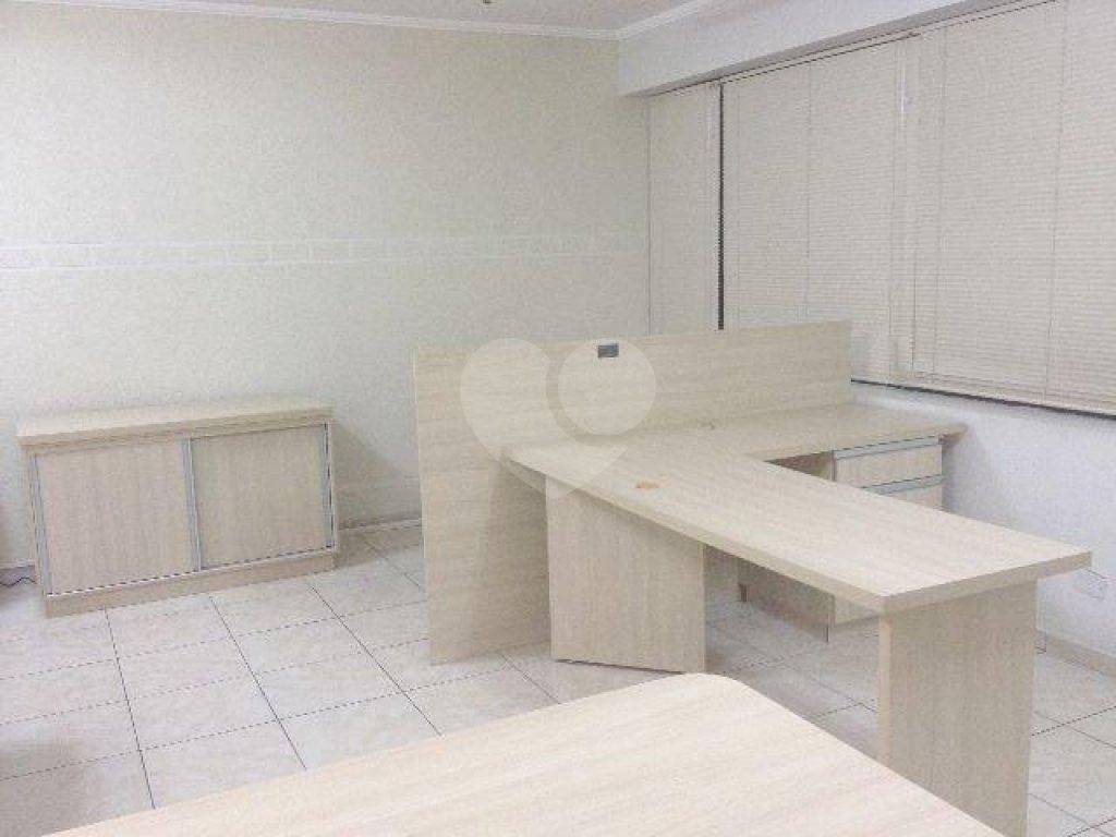 SALA COMERCIAL A VENDA EM SANTANA- 38M2 - 1 BANHEIRO E 1 VAGA DE GARAGEM