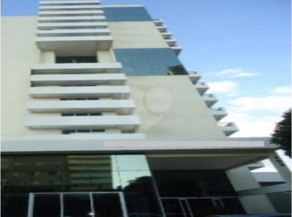 SALA COMERCIAL A VENDA - 35M2 E 1 VAGA DE GARAGEM - EM SANTANA