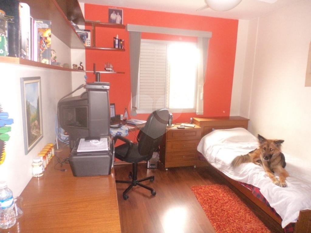 APARTAMENTO em TUCURUVI
