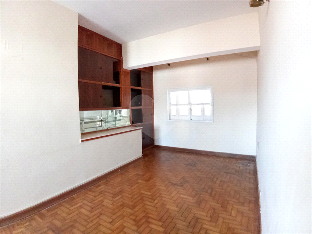 Prédio Inteiro à venda, 1800m² - Foto 5