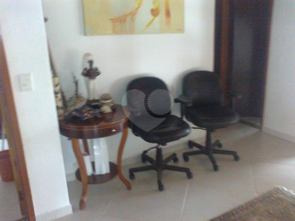 SOBRADO em ENSEADA