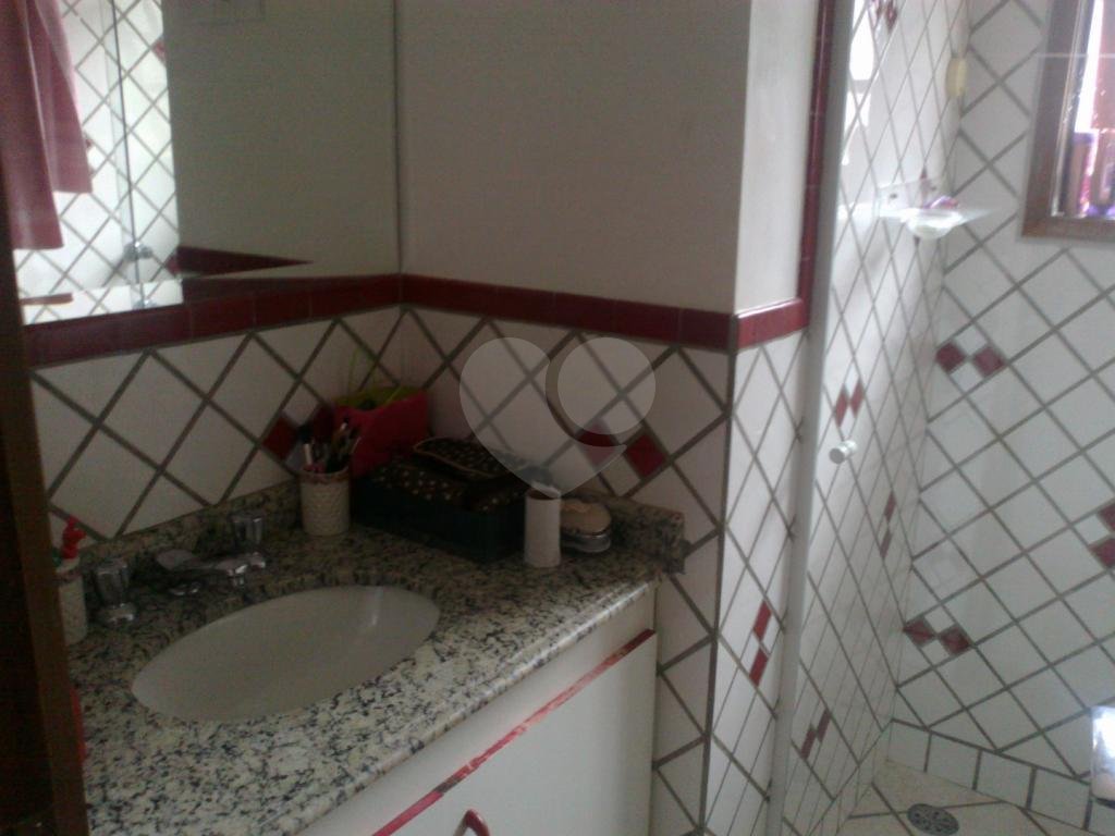 SOBRADO em ENSEADA