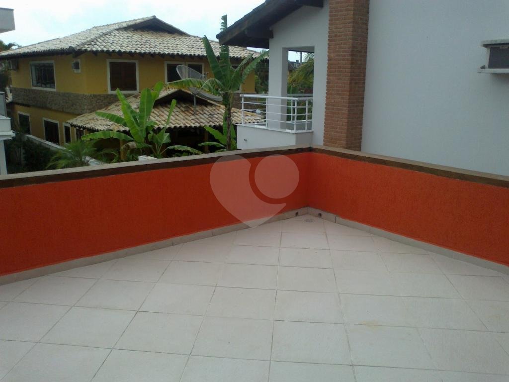 SOBRADO em ENSEADA