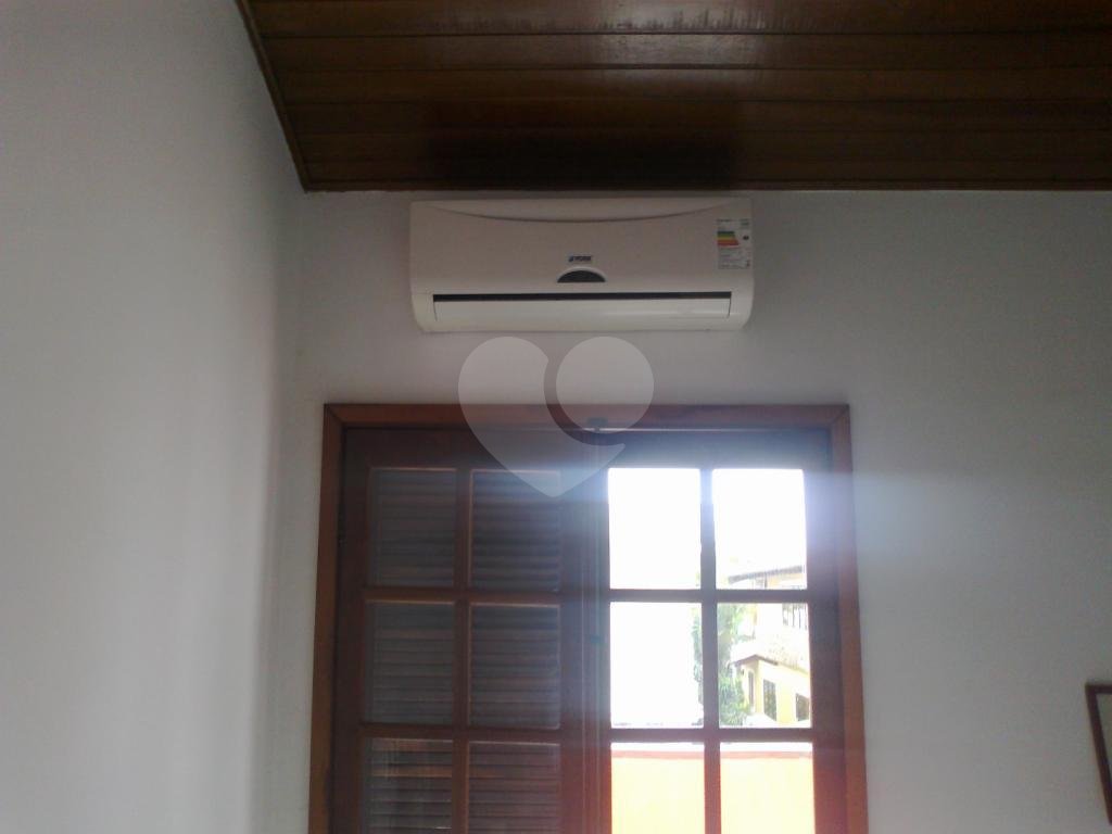 SOBRADO em ENSEADA