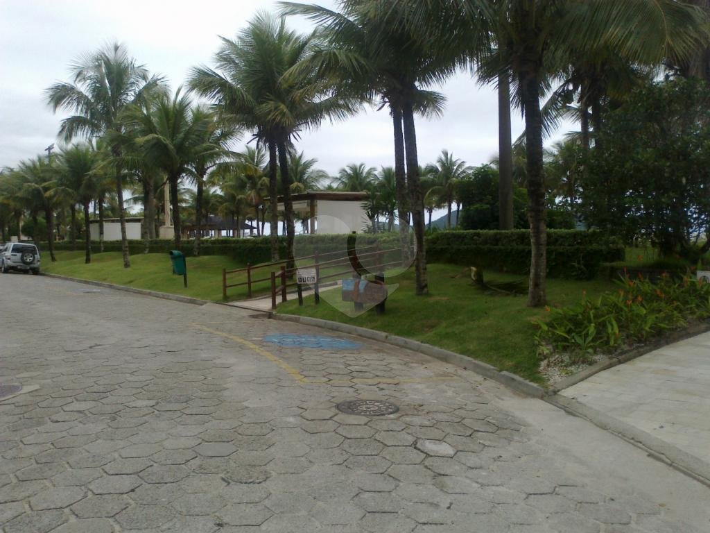 SOBRADO em ENSEADA