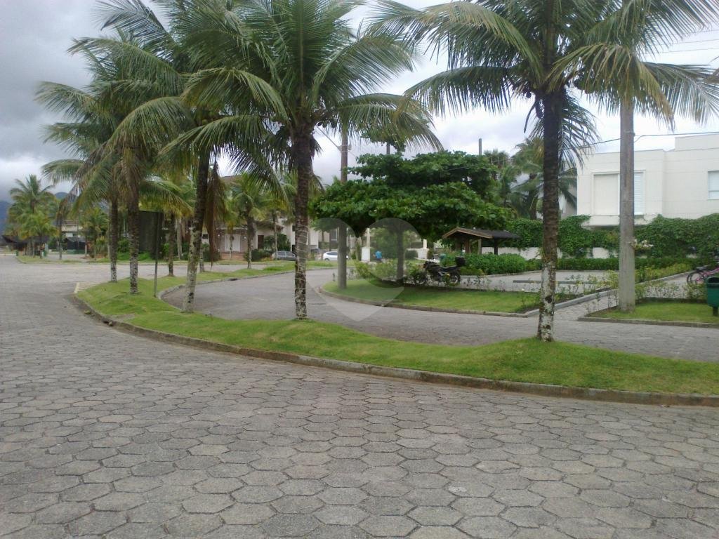SOBRADO em ENSEADA