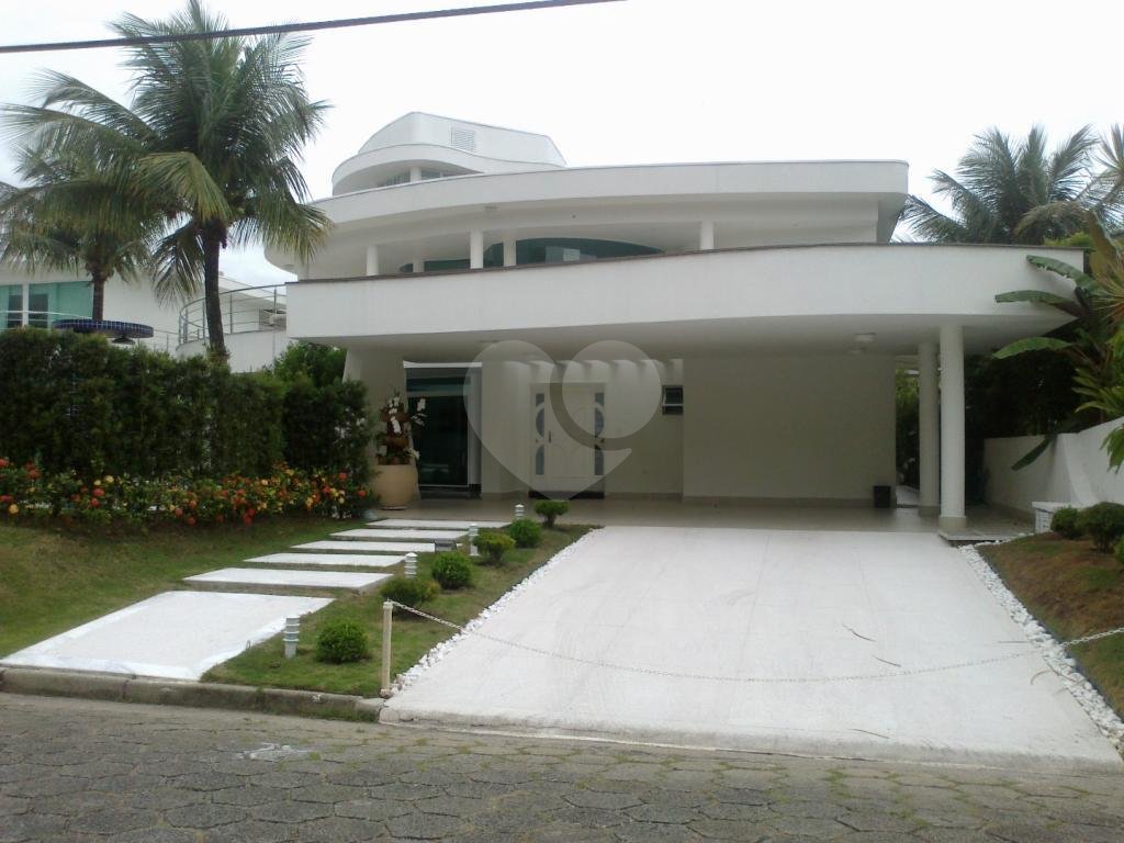 SOBRADO em ENSEADA