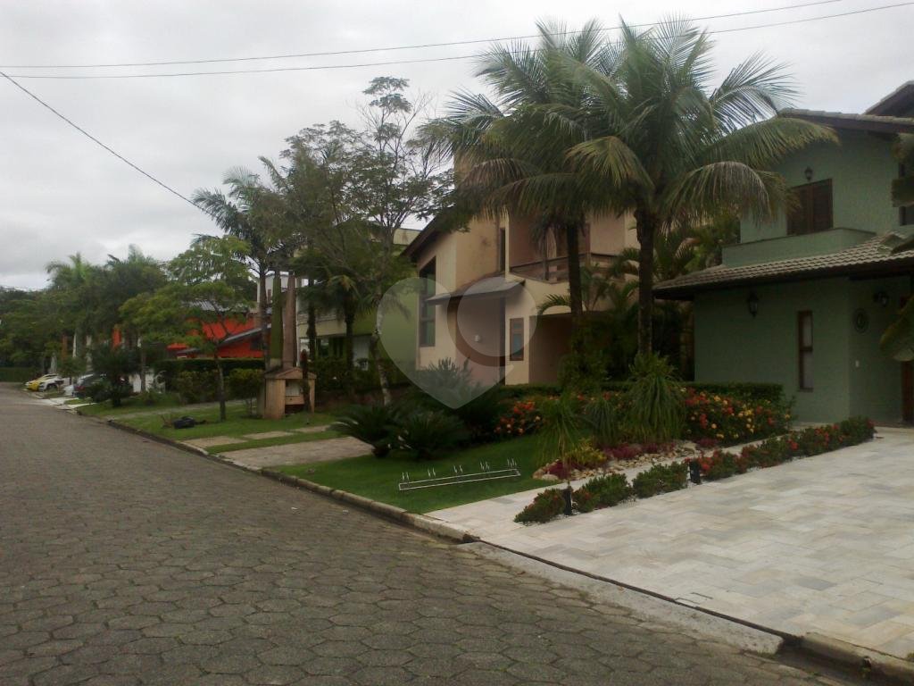 SOBRADO em ENSEADA