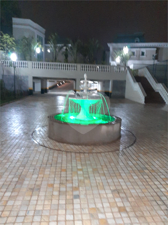  Maravilhosa Mansão em condomínio fechado