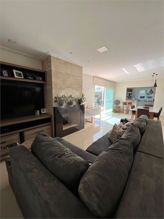 Condomínio Alta Padrão