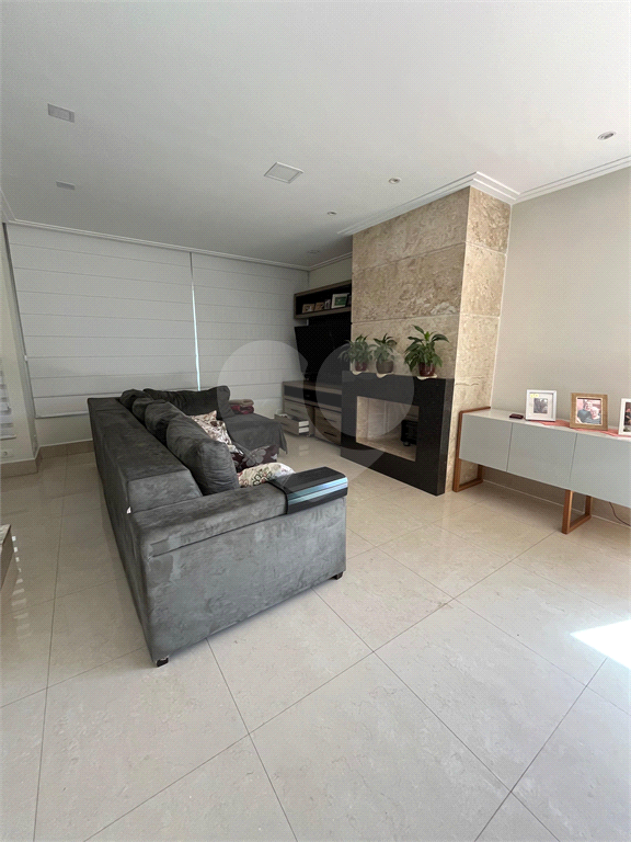 Condomínio Alta Padrão