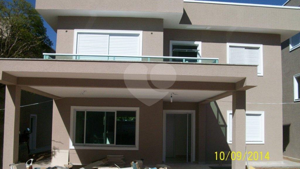 Condomínio Alta Padrão