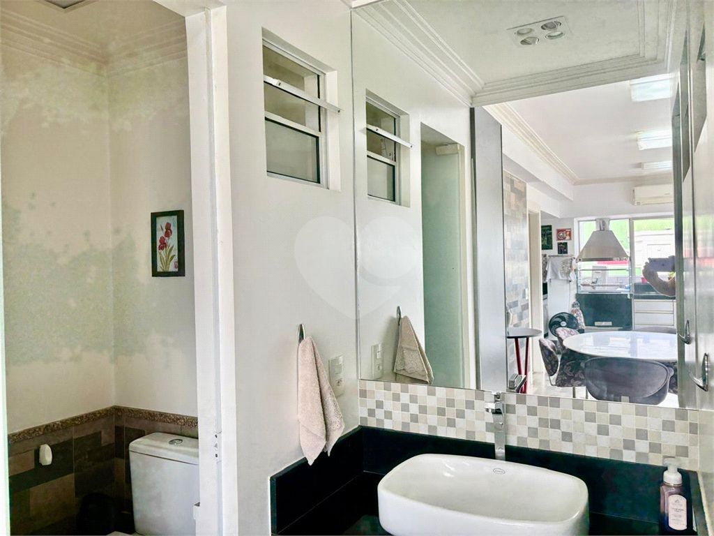 Cobertura à venda com 3 quartos, 247m² - Foto 10
