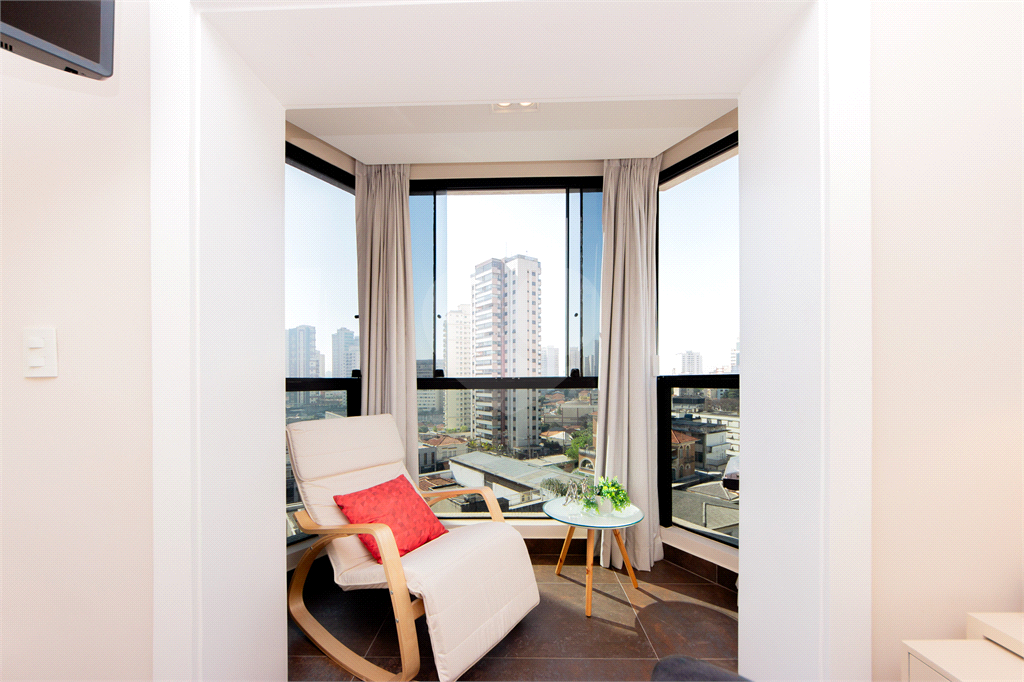 COBERTURA DUPLEX À VENDA OU LOCAÇÃO | 227 M² | MOBILIADA | 4 DORMITÓRIOS (1 SUÍTE) | 3 VAGAS EM SANTANA!